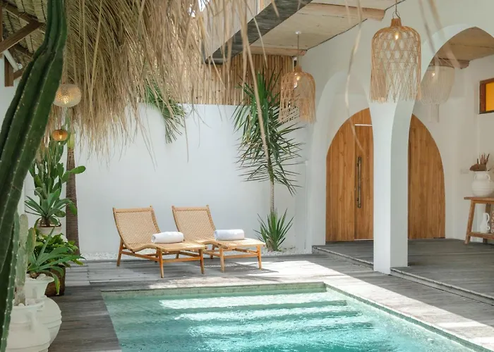 Madissa Villa *